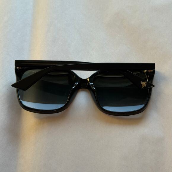 Gucci Black Gold Gradient Oversized Sunglasses GGO022S main image 2